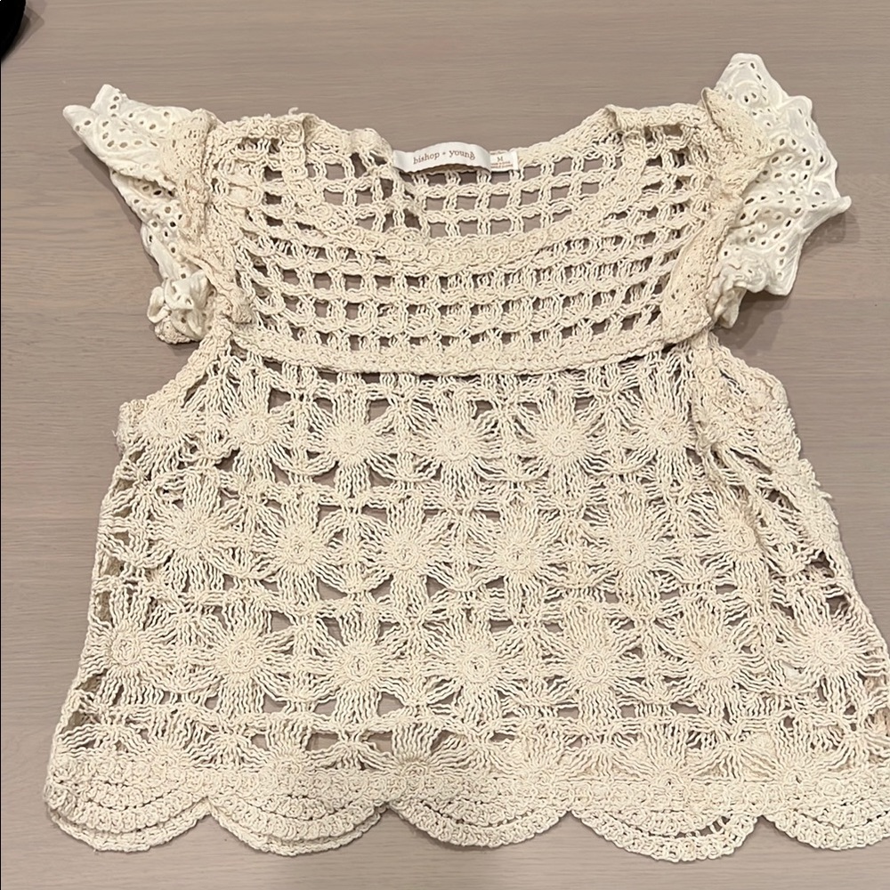 Bishop + Young Cream Cropped Flutter Sleeve Blouse